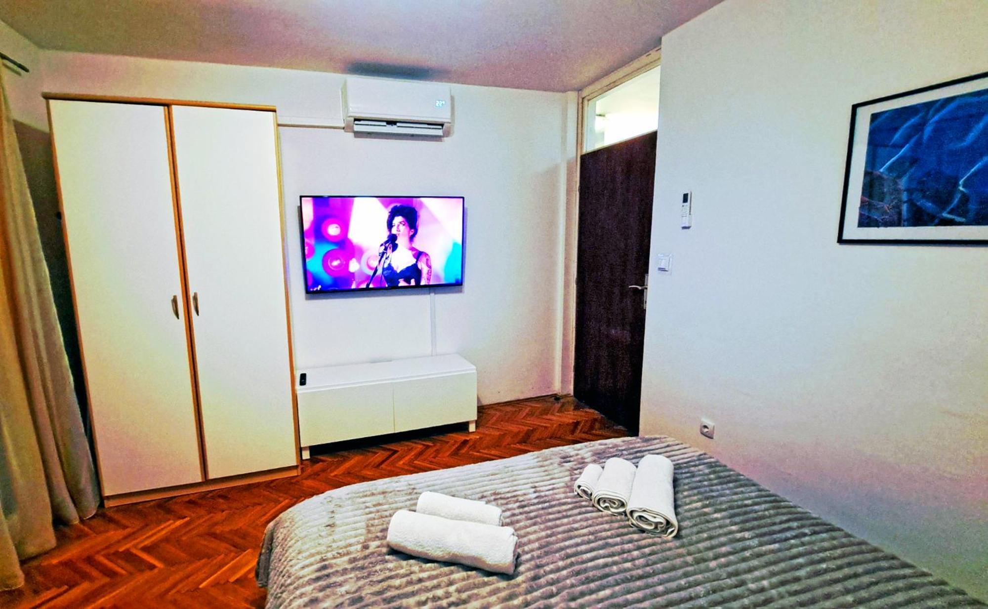 Pula City Centre Apartment ภายนอก รูปภาพ